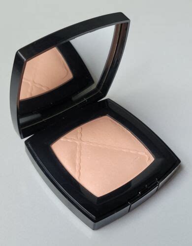 chanel satin golden dream radiance powder|Chanel makeup powder.